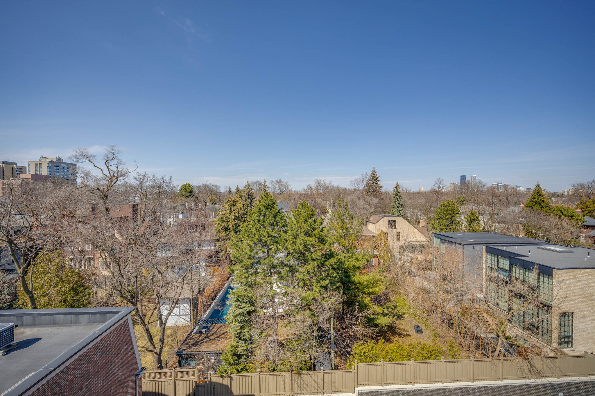 Toronto property showcase — delivered property photograph 41