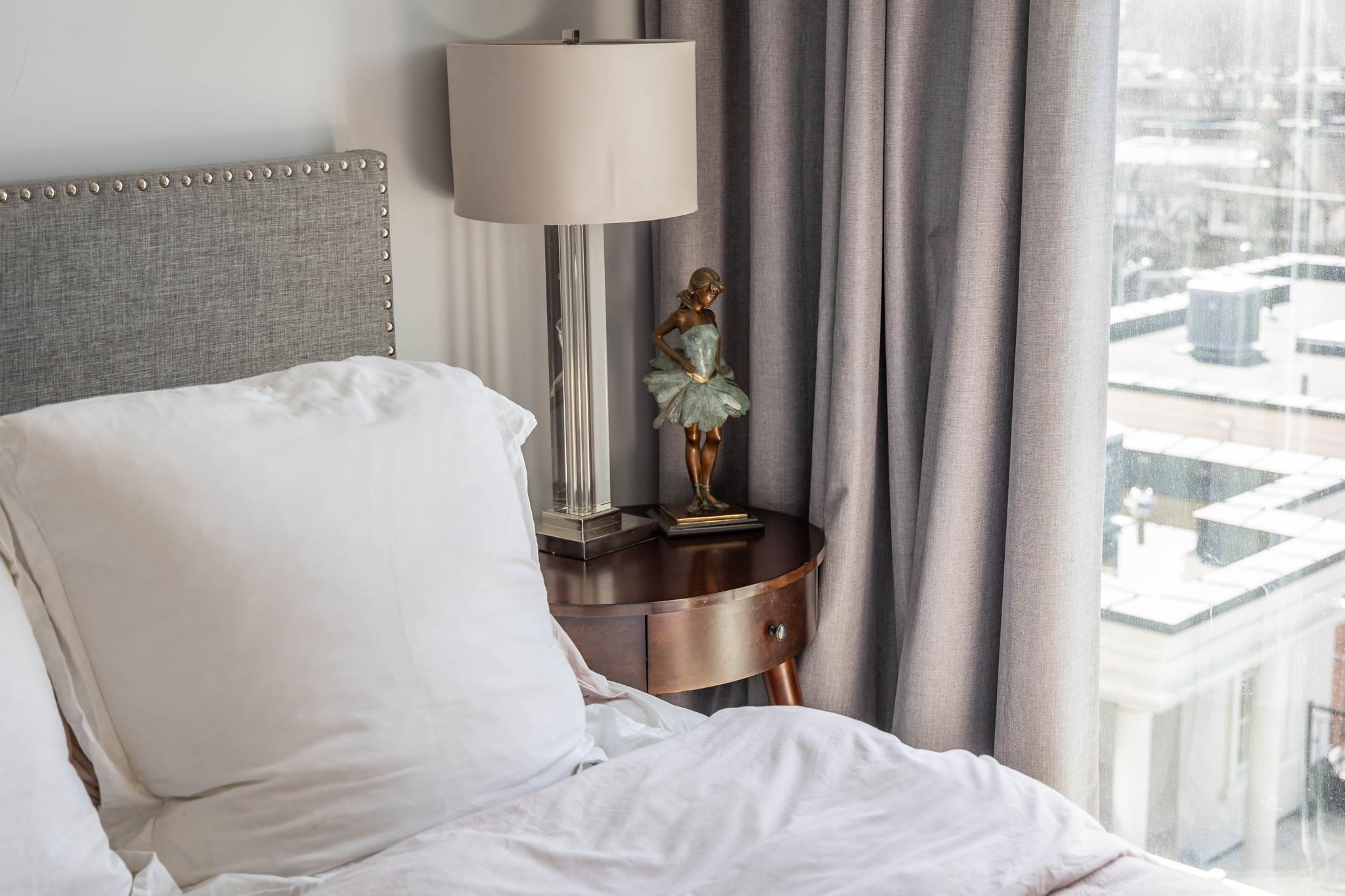 Toronto property showcase — delivered property photograph 33