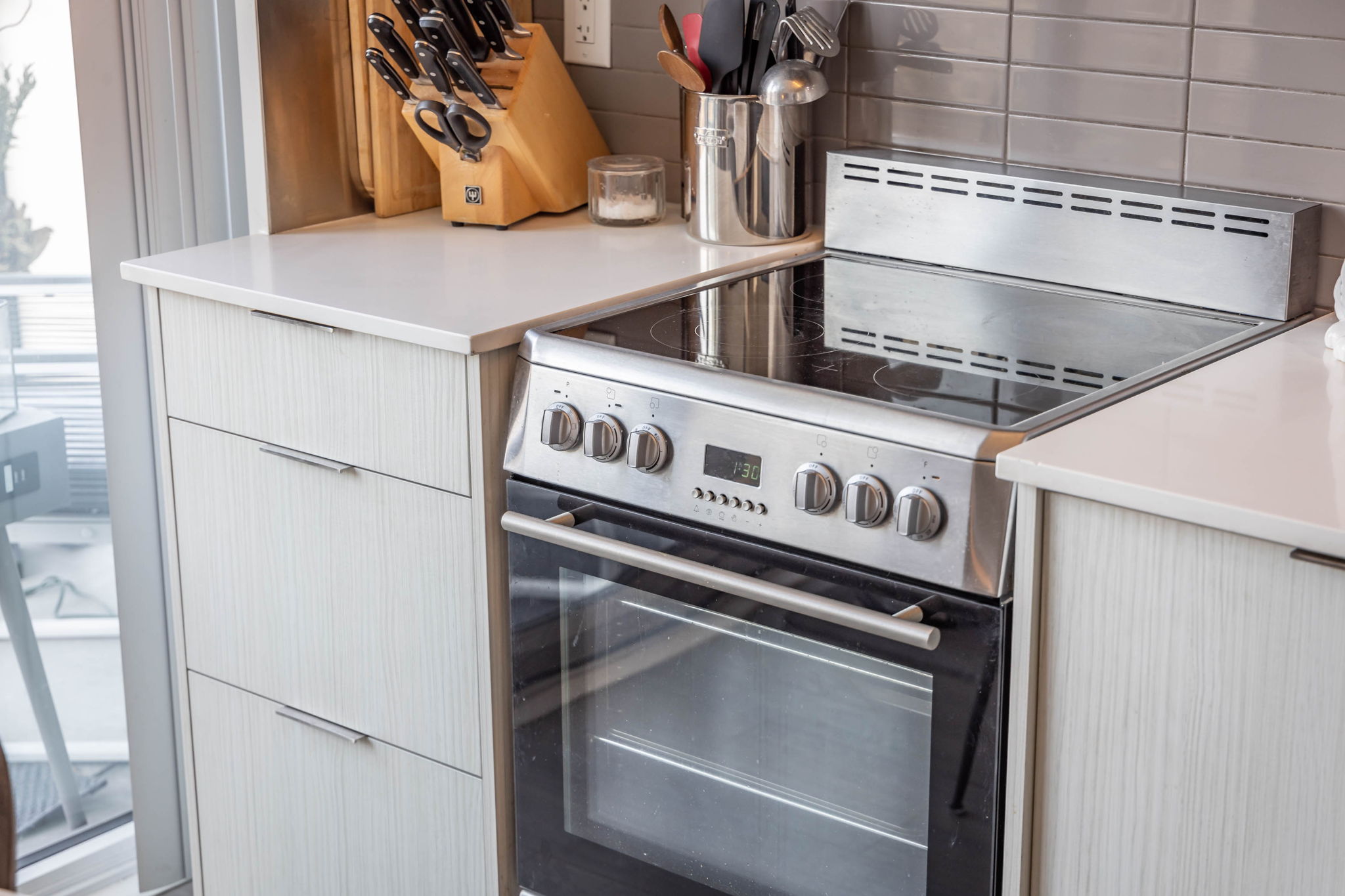 Toronto property showcase — delivered property photograph 30