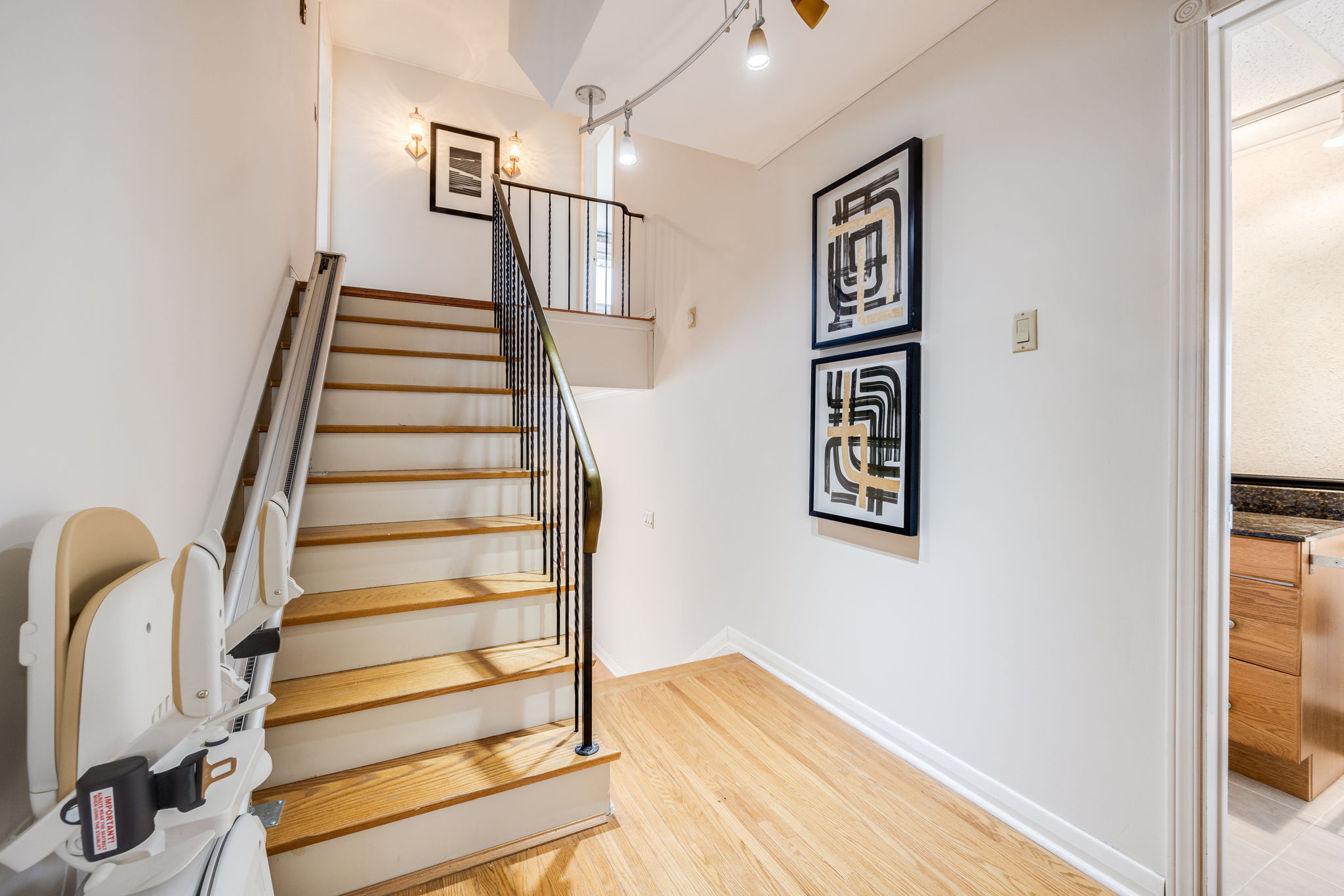 Toronto property showcase — delivered property photograph 18