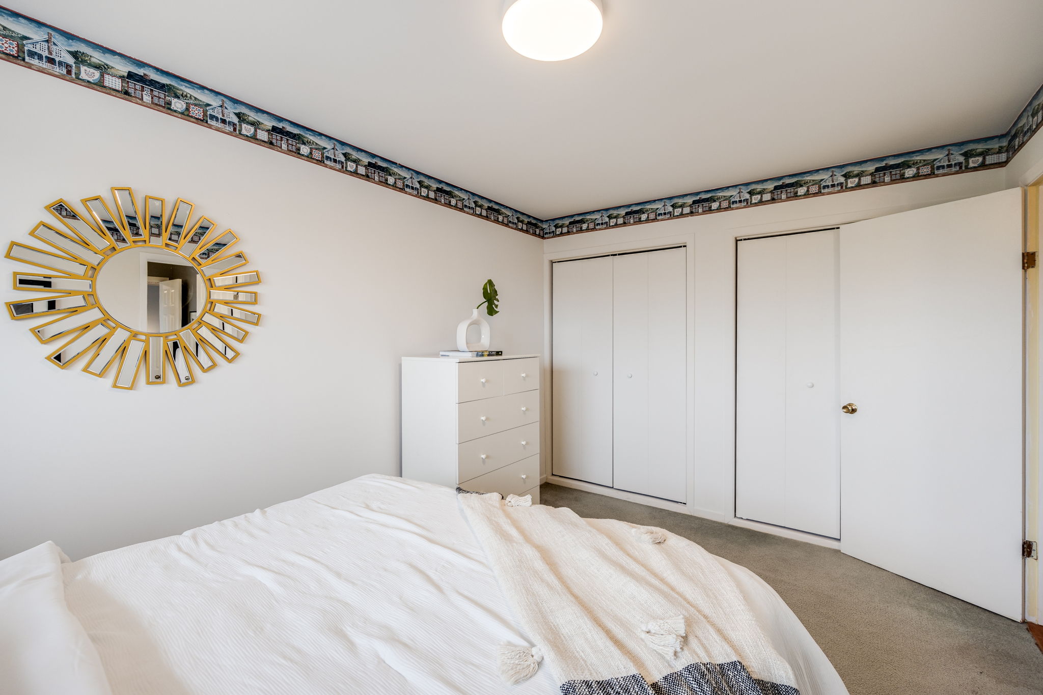 Toronto property showcase — delivered property photograph 28