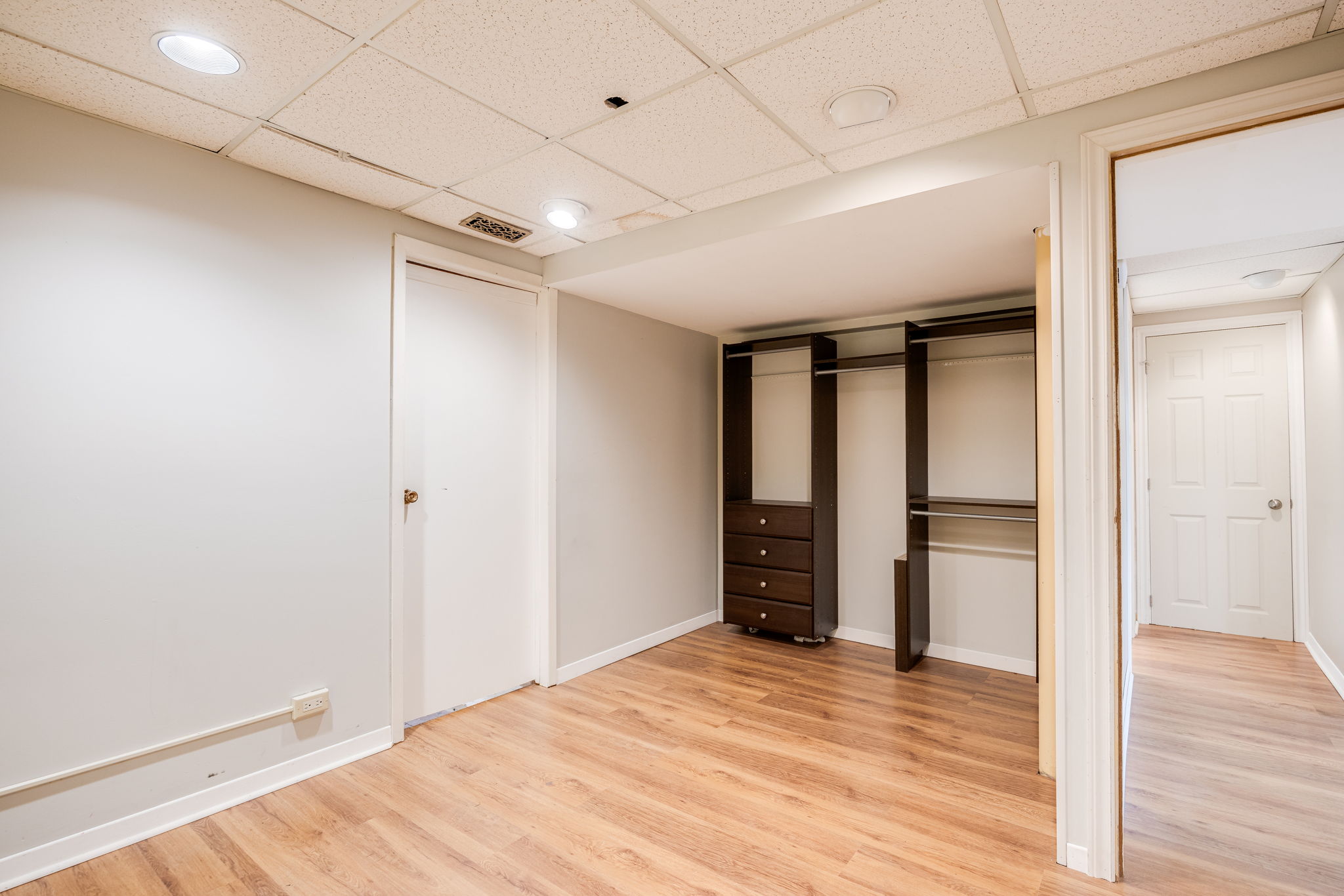 Toronto property showcase — delivered property photograph 41