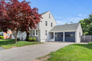 6 Shetland Rd, Marblehead, MA 01945, USA Photo 1