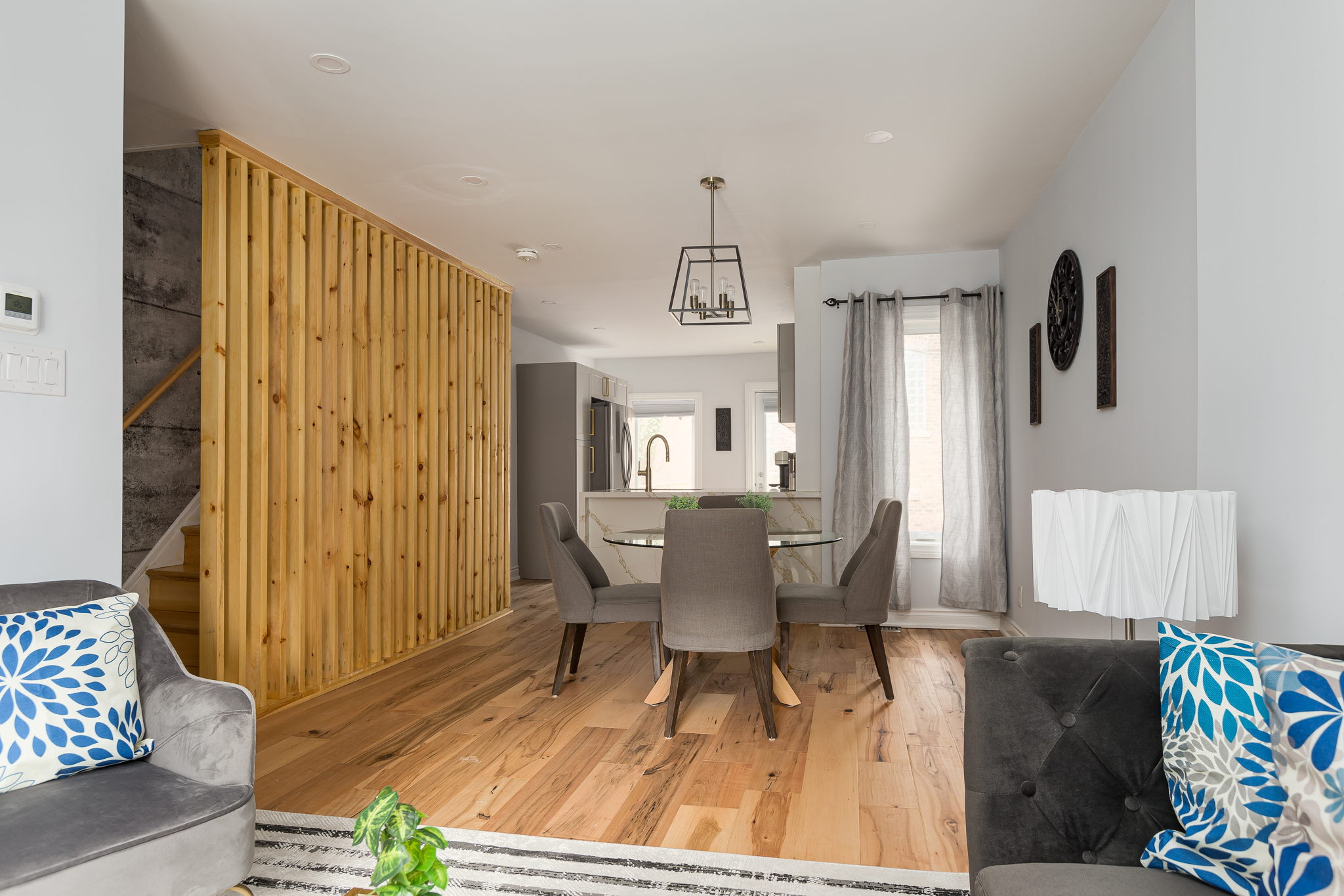 Toronto property showcase — delivered property photograph 8