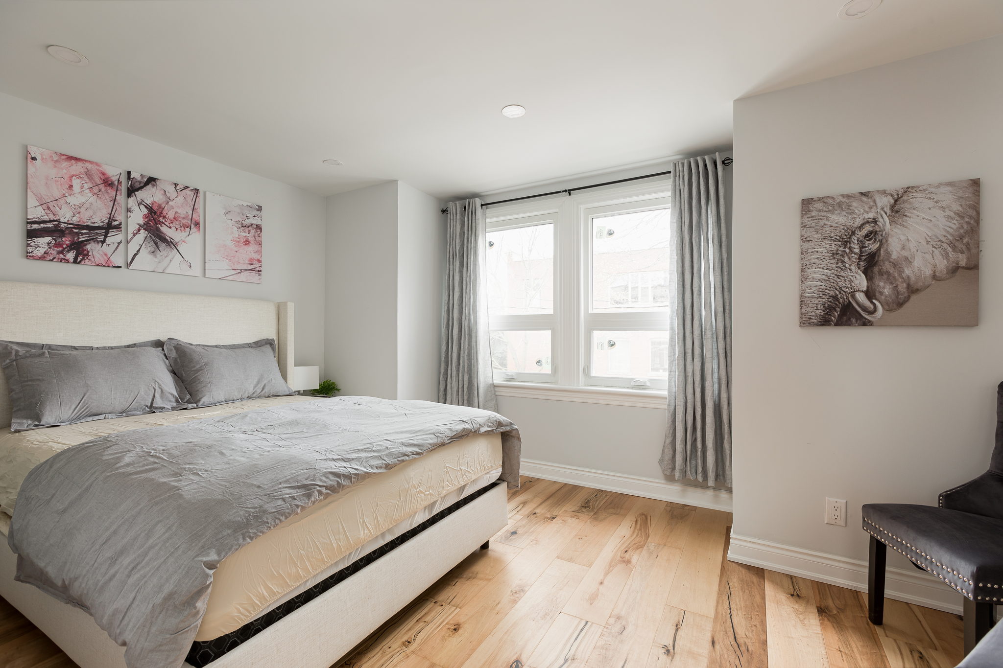 Toronto property showcase — delivered property photograph 21