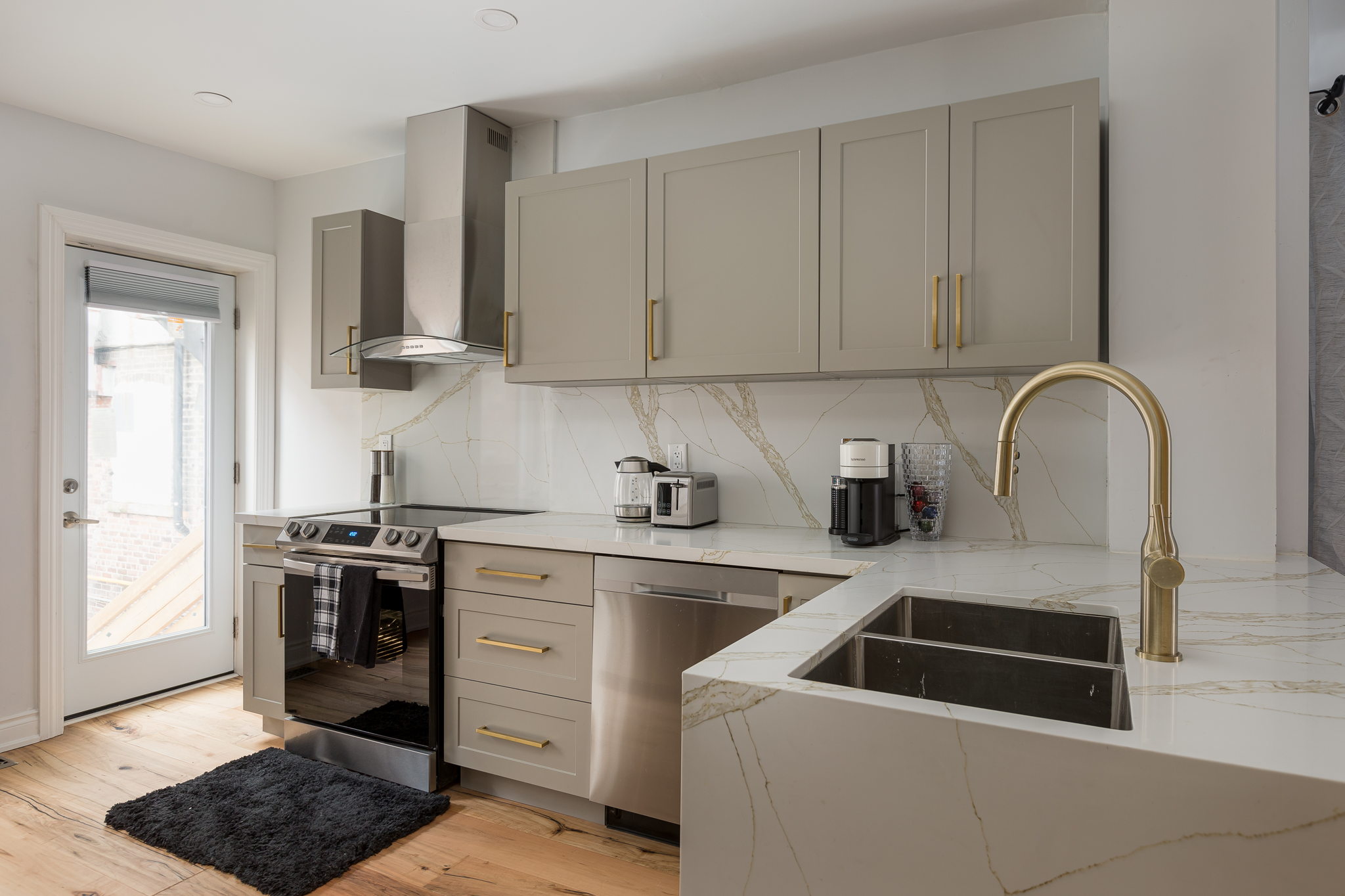 Toronto property showcase — delivered property photograph 13