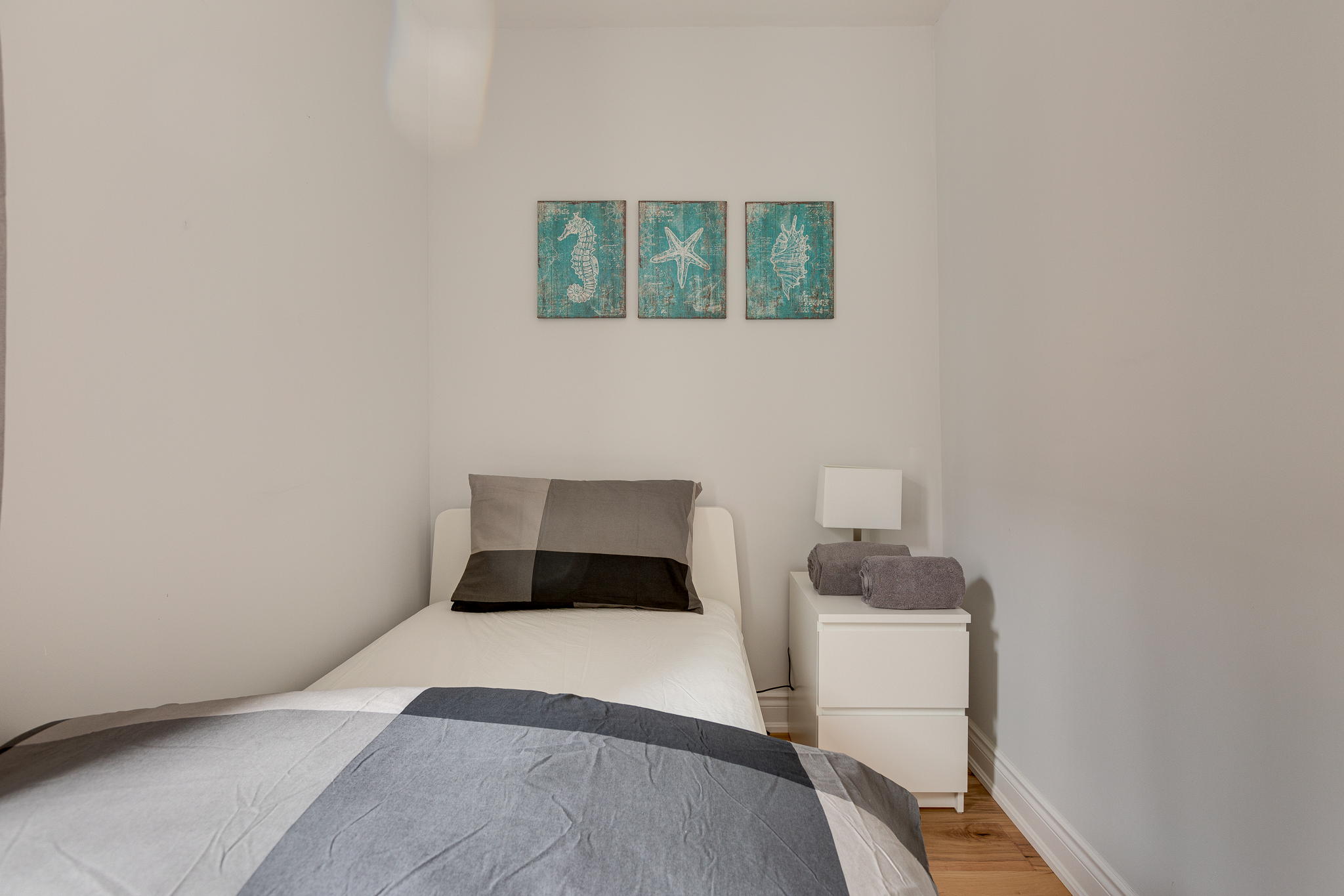 Toronto property showcase — delivered property photograph 32