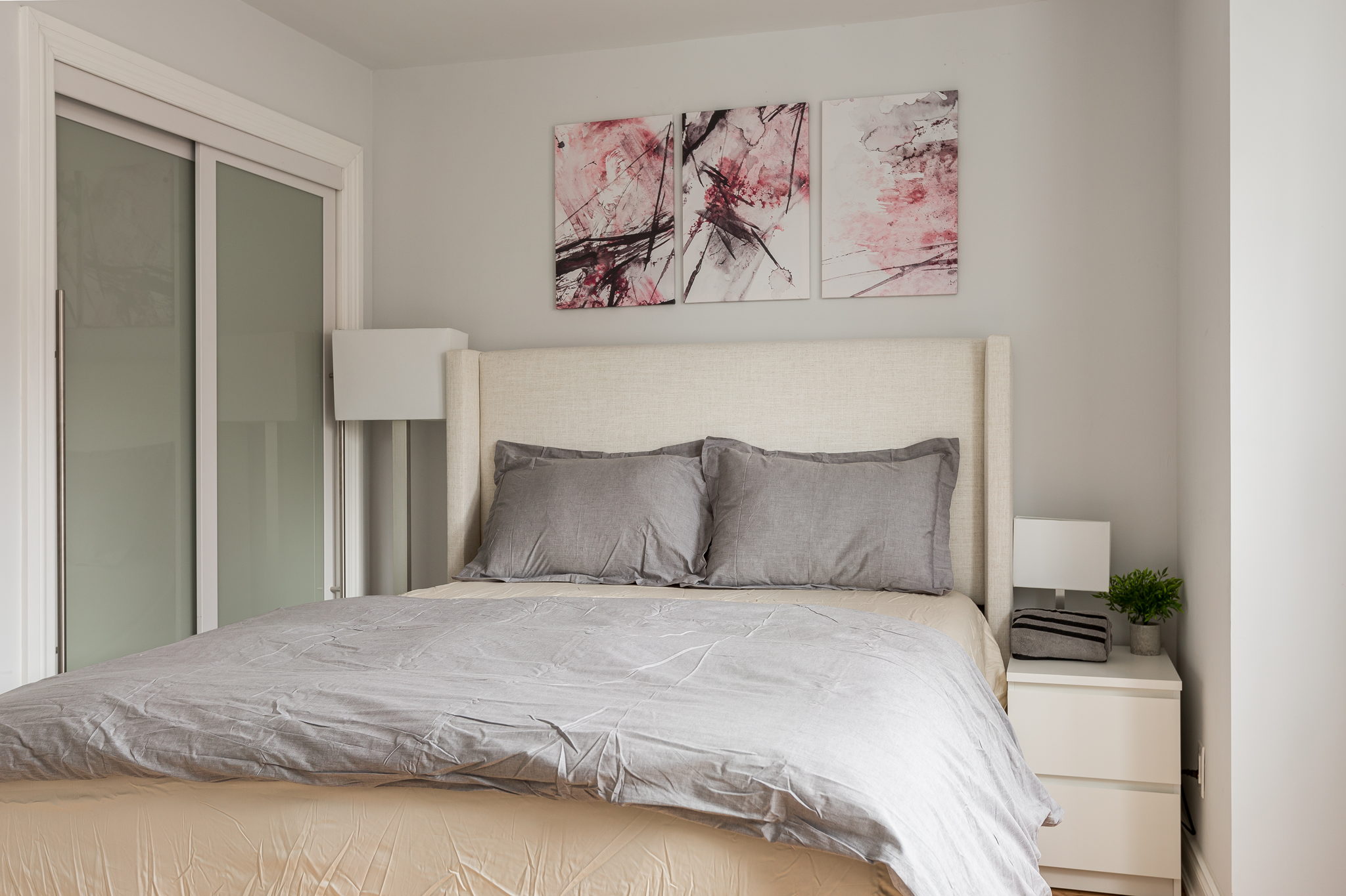 Toronto property showcase — delivered property photograph 23