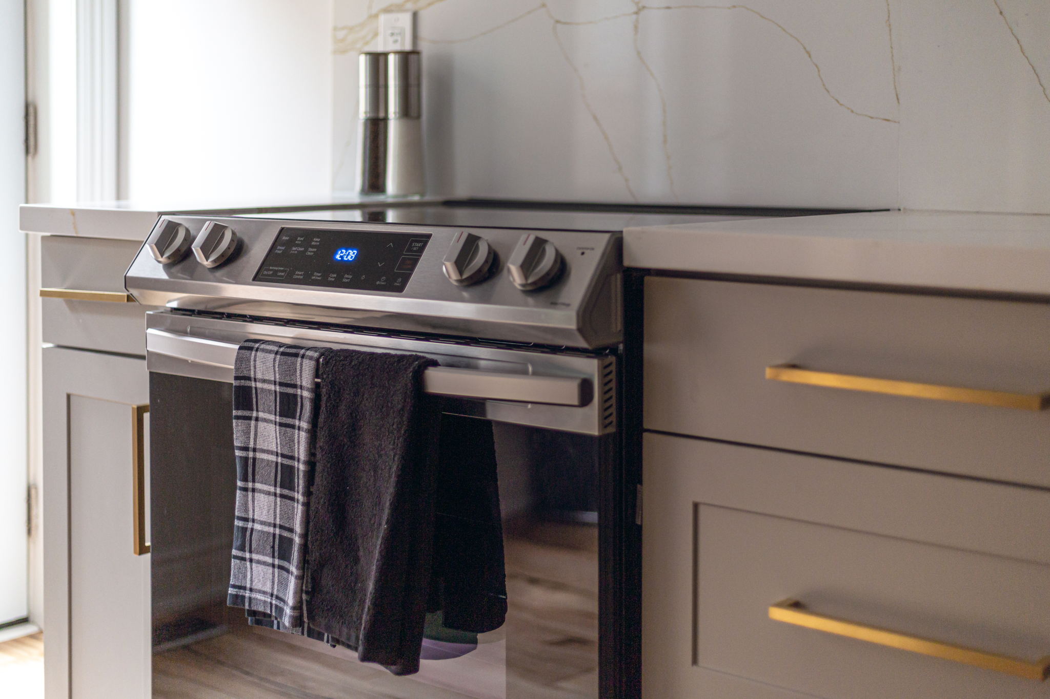 Toronto property showcase — delivered property photograph 15