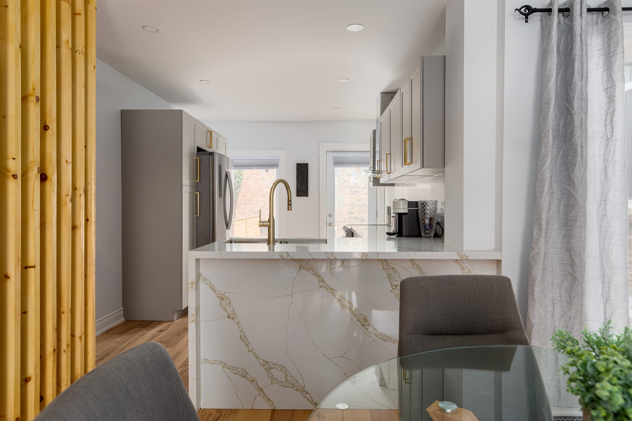 Toronto property showcase — delivered property photograph 12