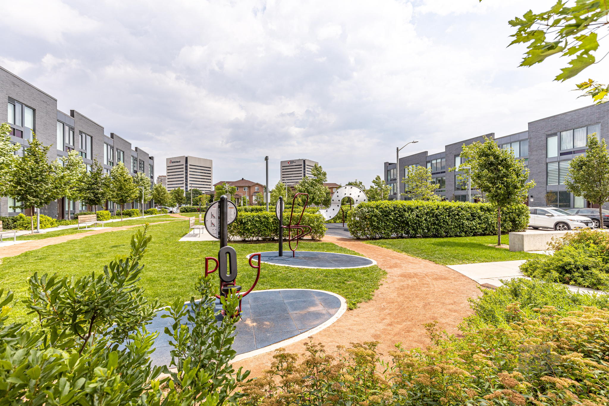 Toronto property showcase — delivered property photograph 54