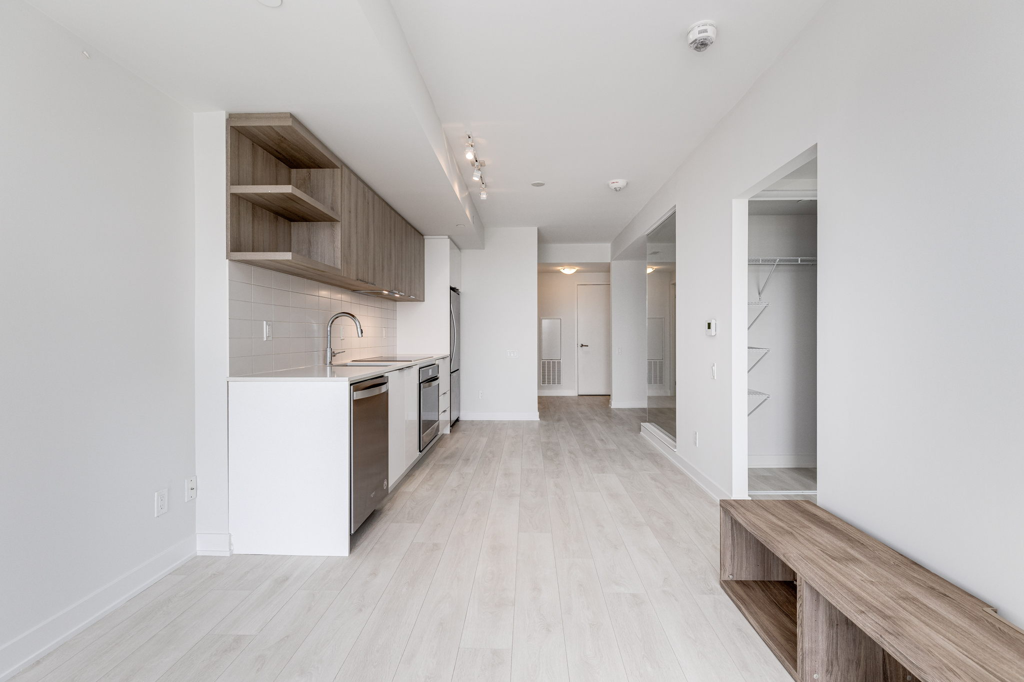 Toronto property showcase — delivered property photograph 14