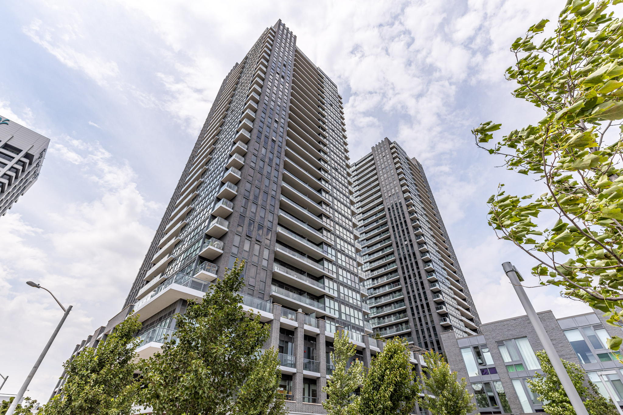 Toronto property showcase — delivered property photograph 3