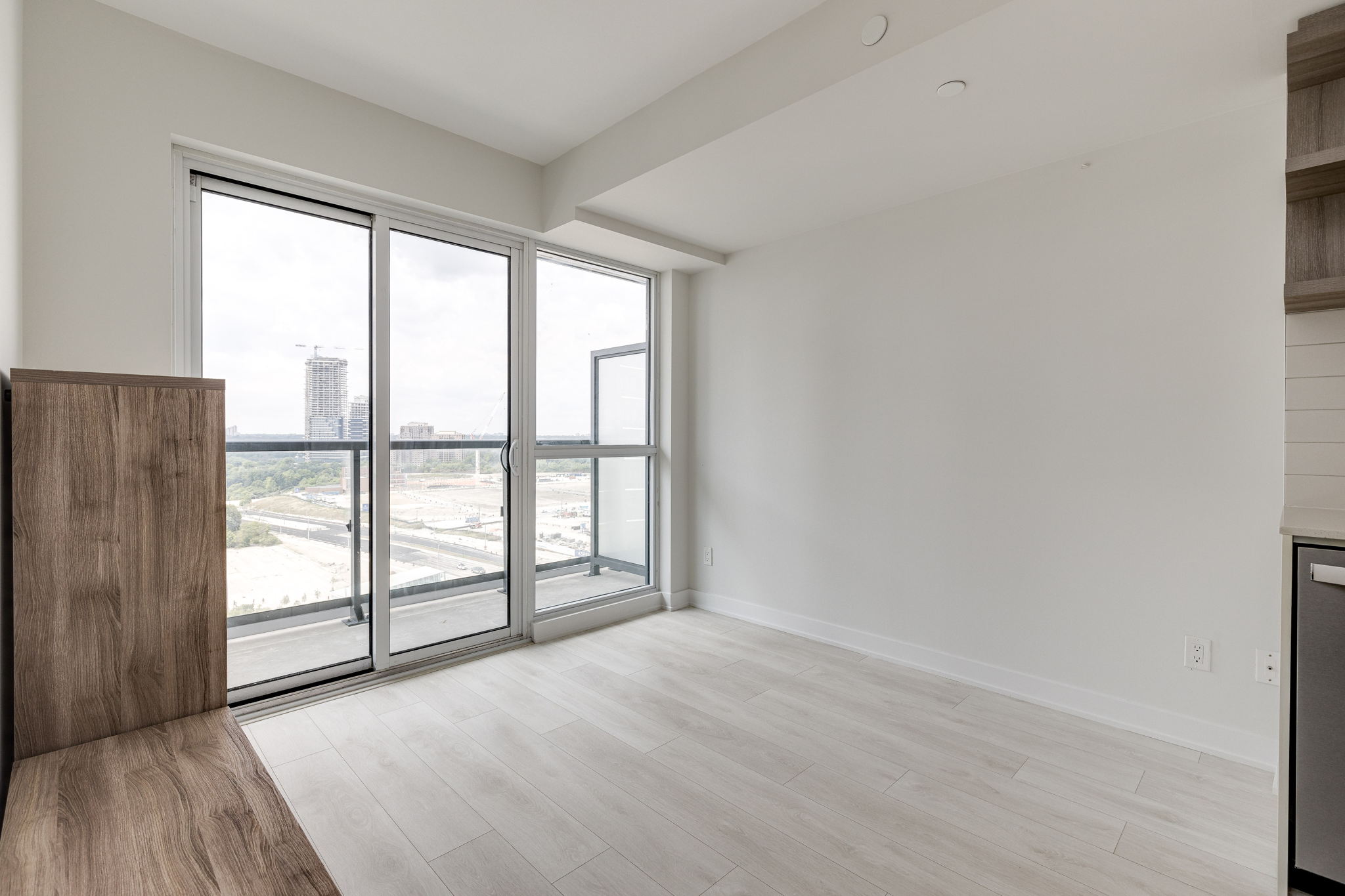 Toronto property showcase — delivered property photograph 13
