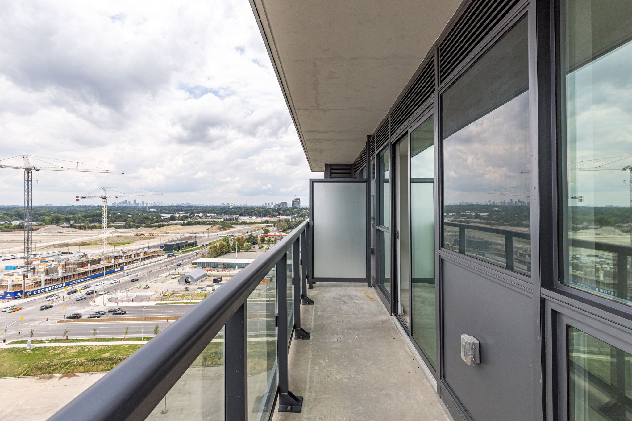Toronto property showcase — delivered property photograph 30