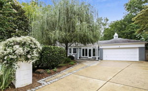 Welcome to 6 Spring Hill Court!