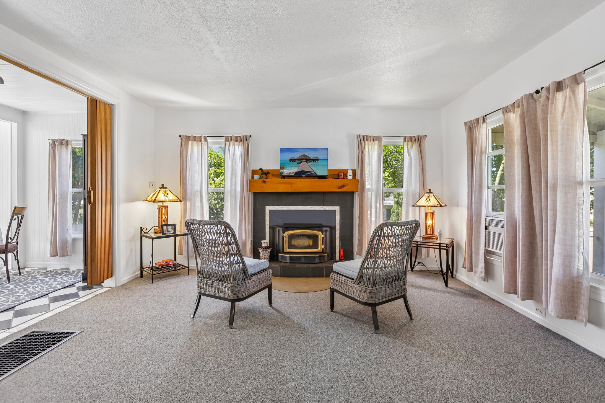 Spruce St-S1505-008.jpg