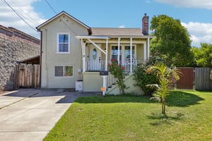 Spruce St-S1505-001.jpg