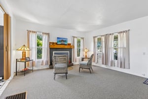 Spruce St-S1505-009.jpg