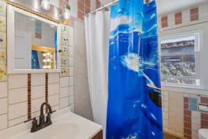 Spruce St-S1505-016.jpg