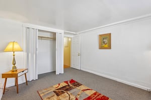 Spruce St-S1505-024.jpg