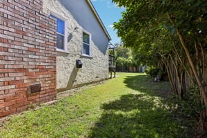 Spruce St-S1505-037.jpg