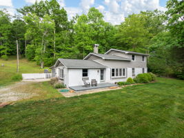  Photo 0