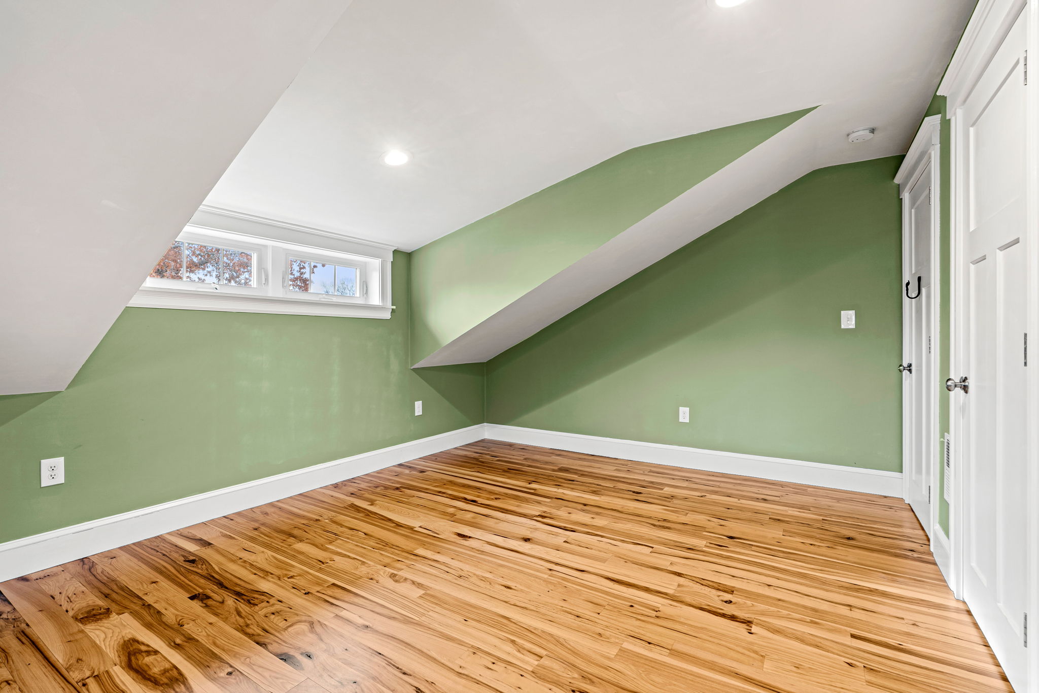 6 Storey Ave, Newburyport, MA 01950, USA Photo 44