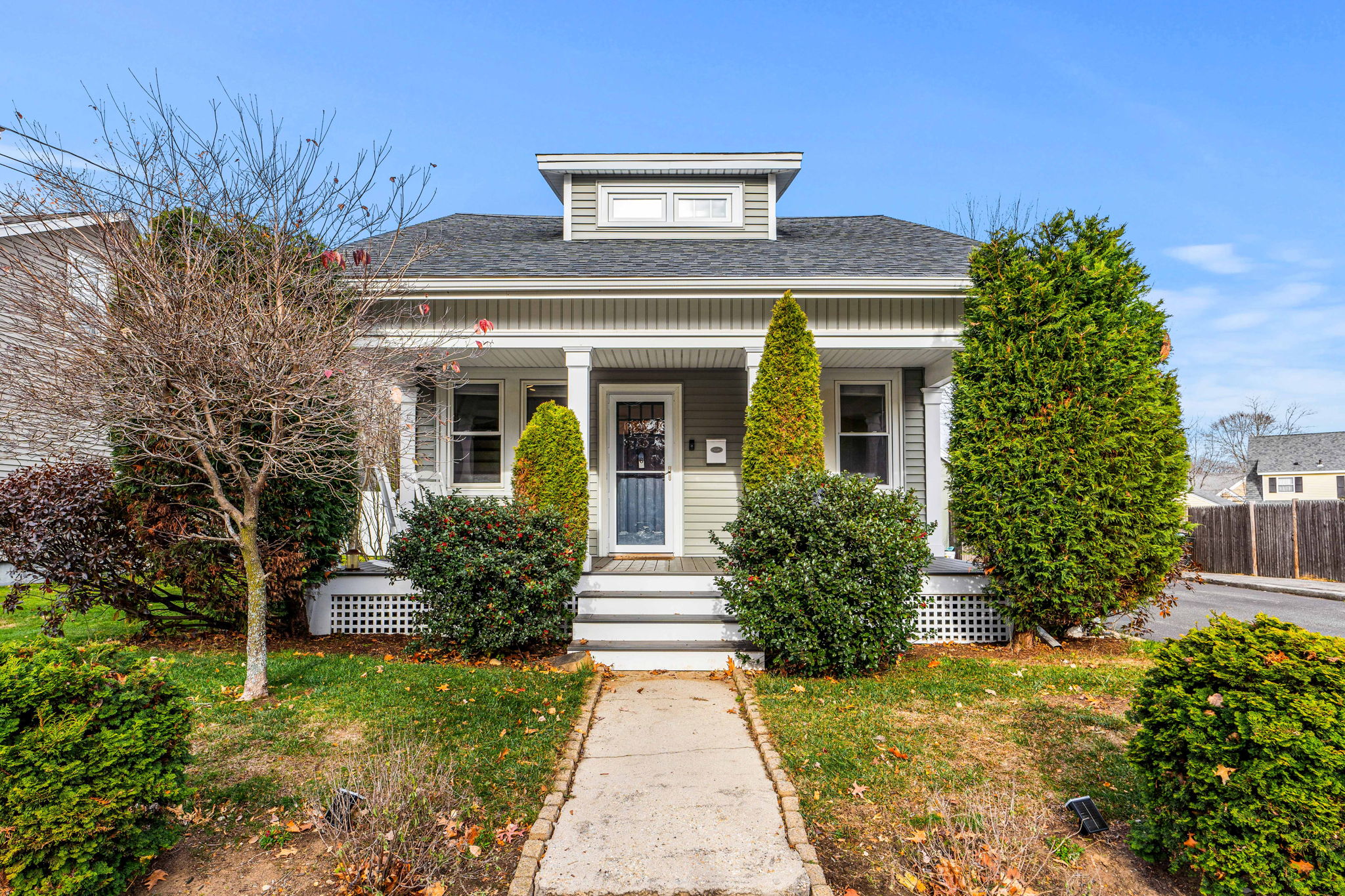 6 Storey Ave, Newburyport, MA 01950, USA Photo 2