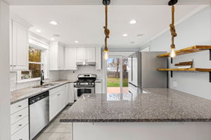 6 Storey Ave, Newburyport, MA 01950, USA Photo 19