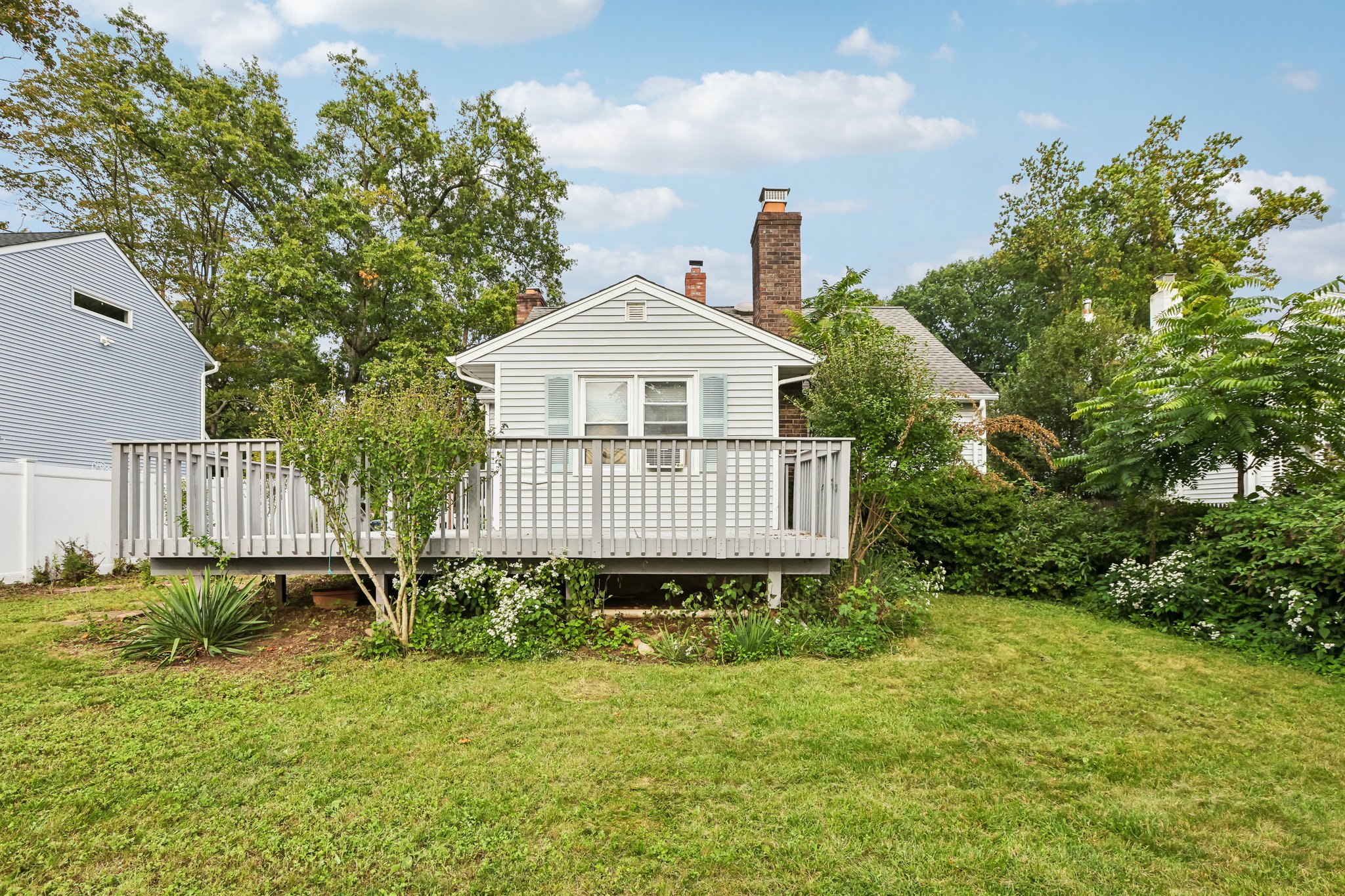 Summit Ave-S2609-041.jpg