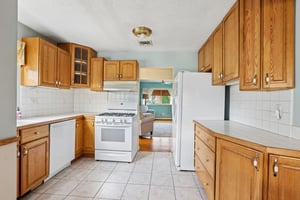 Summit Ave-S2609-021.jpg