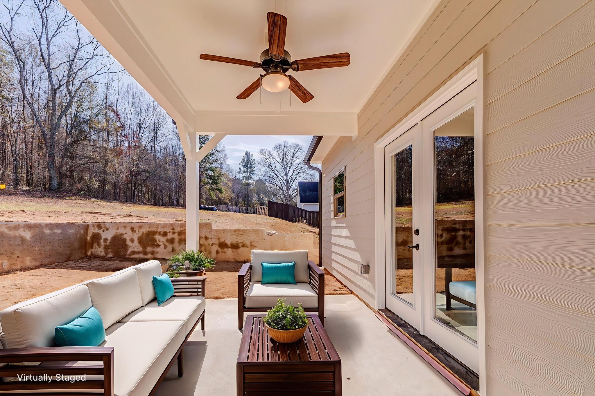 DSC07881_2_3 virtually staged.jpeg