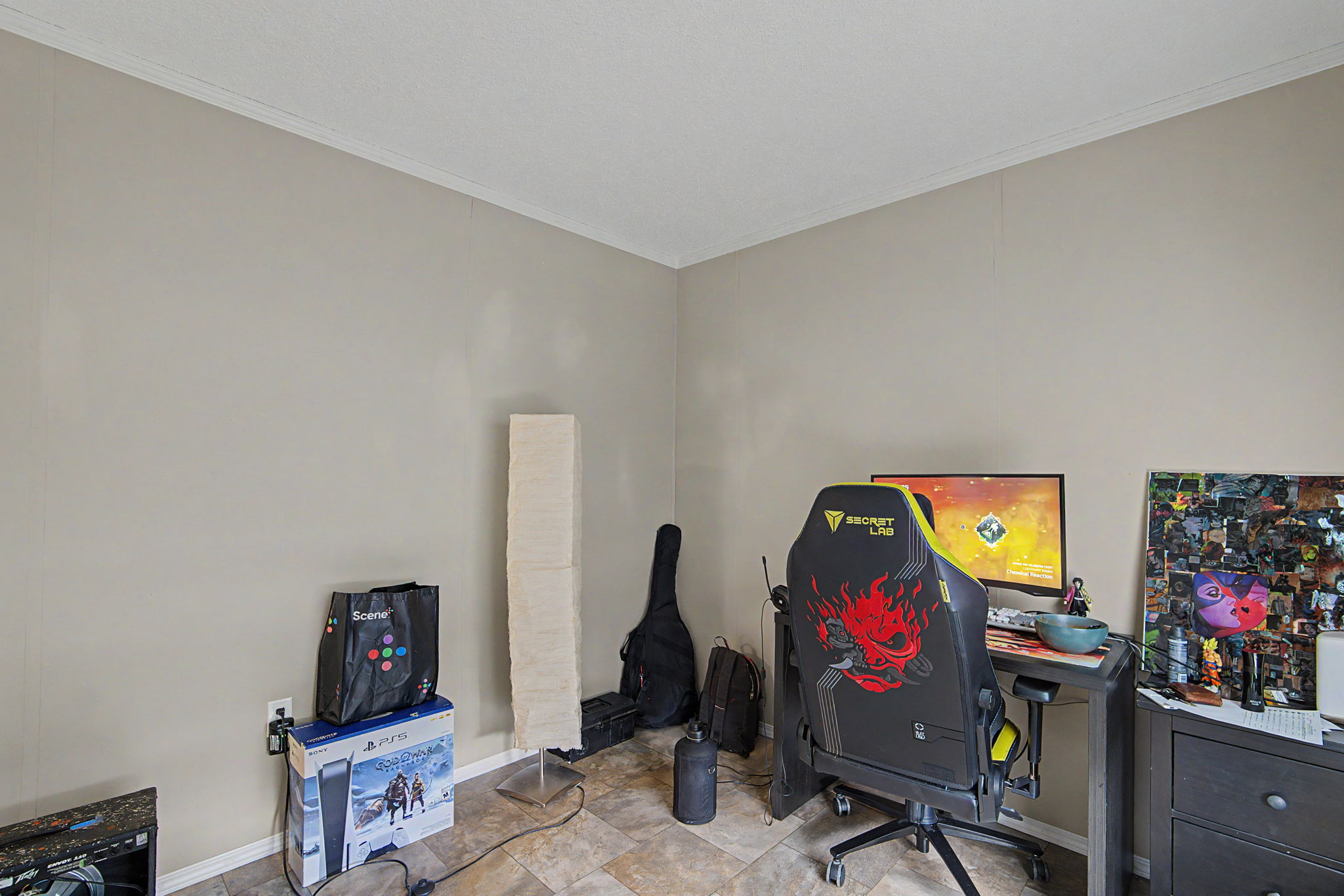  Photo 42