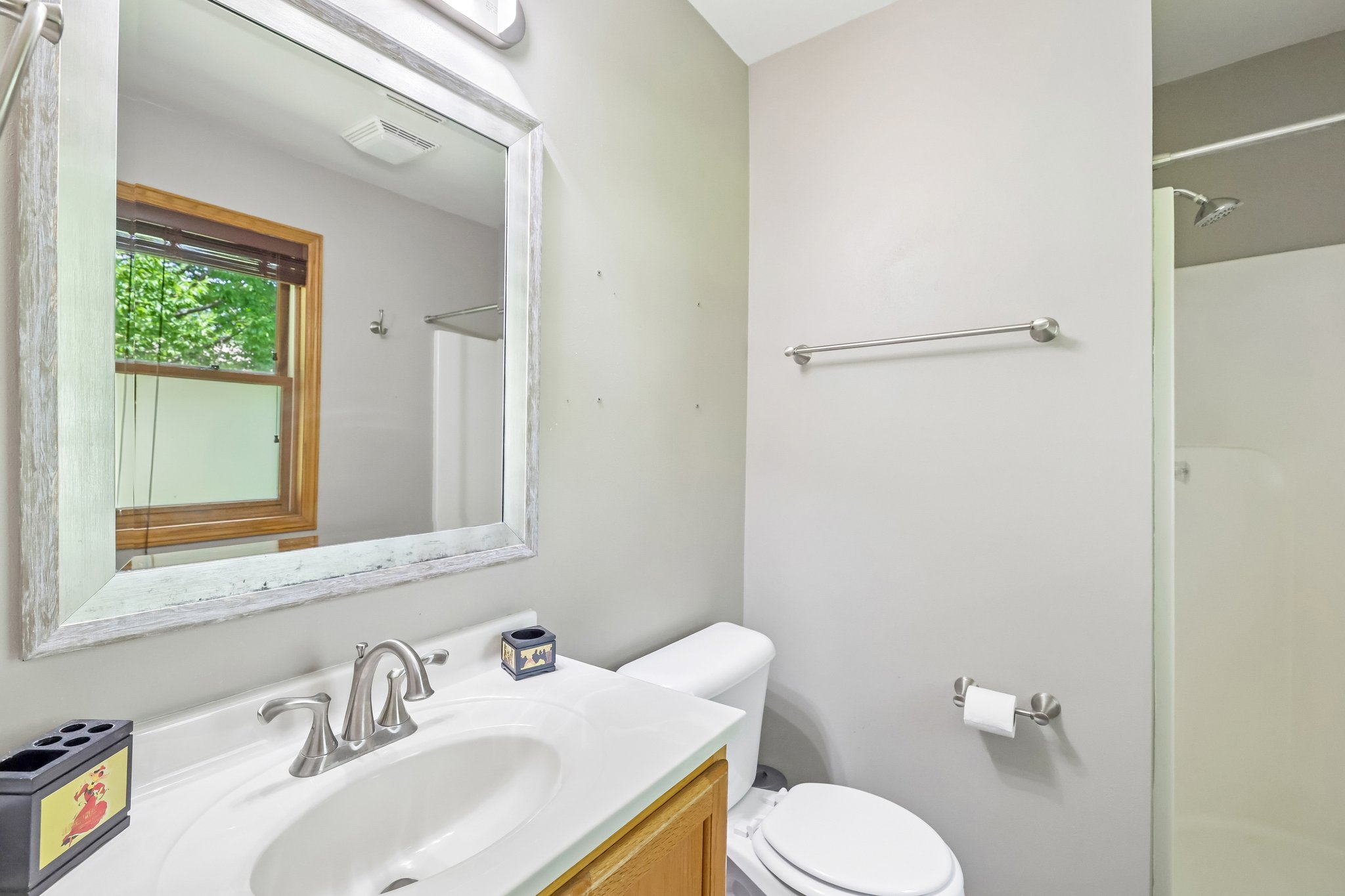Weir Cir-S1606-024.jpg