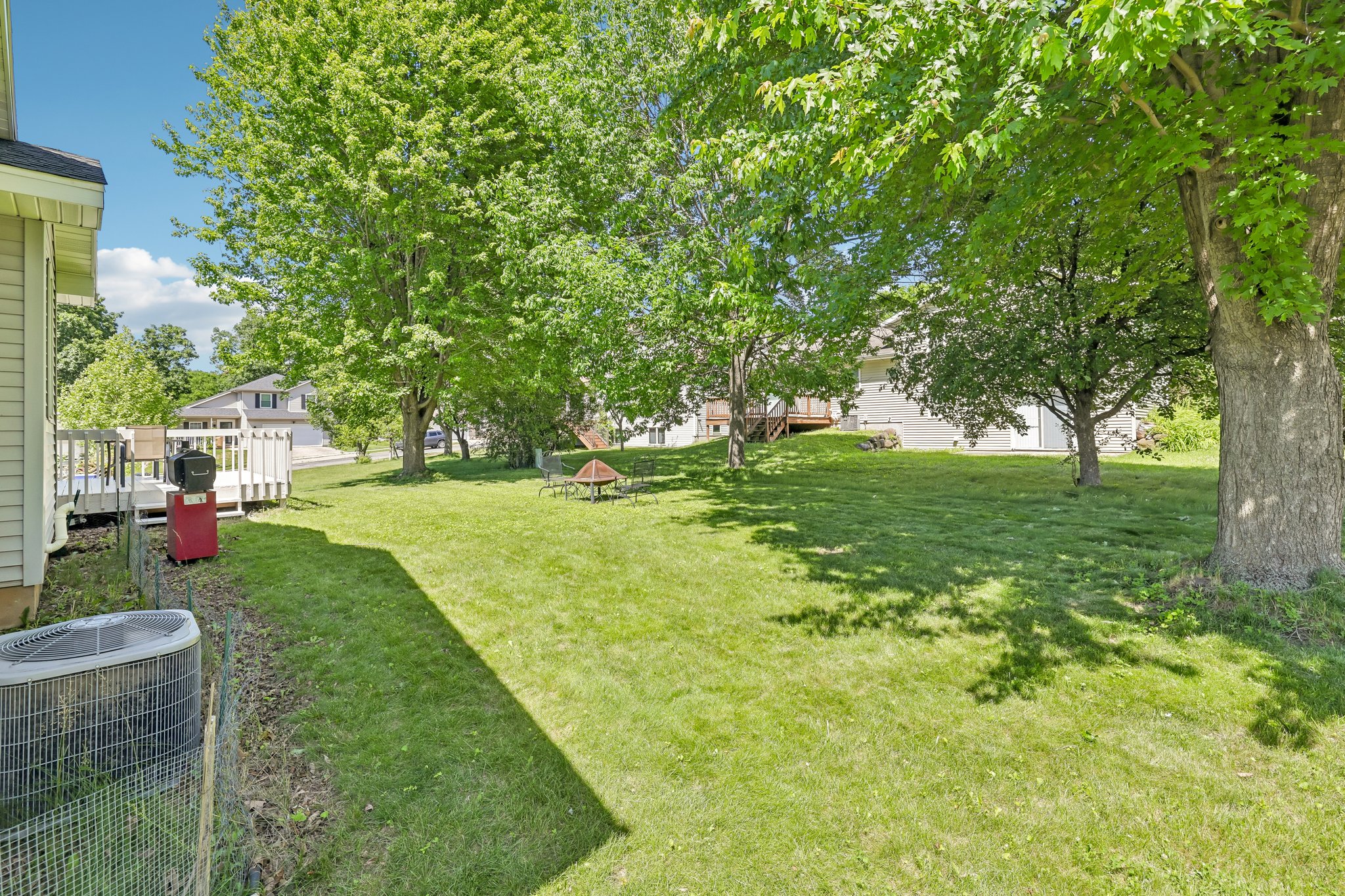 Weir Cir-S1606-033.jpg