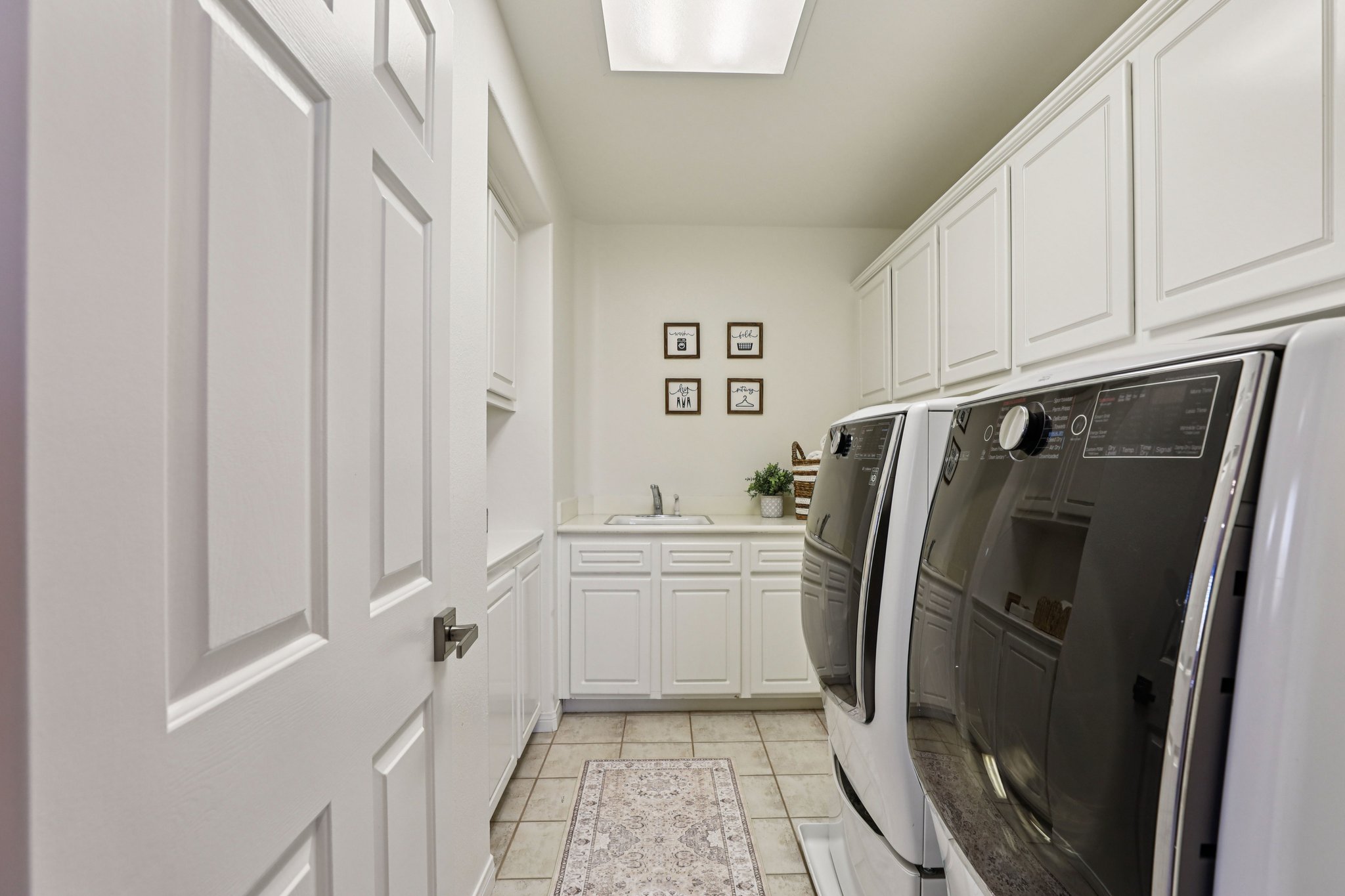 Westchester Ct-S1604-040.jpg