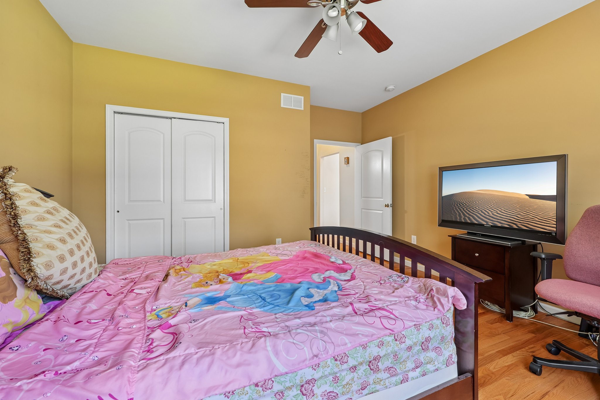 Willow Dr-S1506-056.jpg