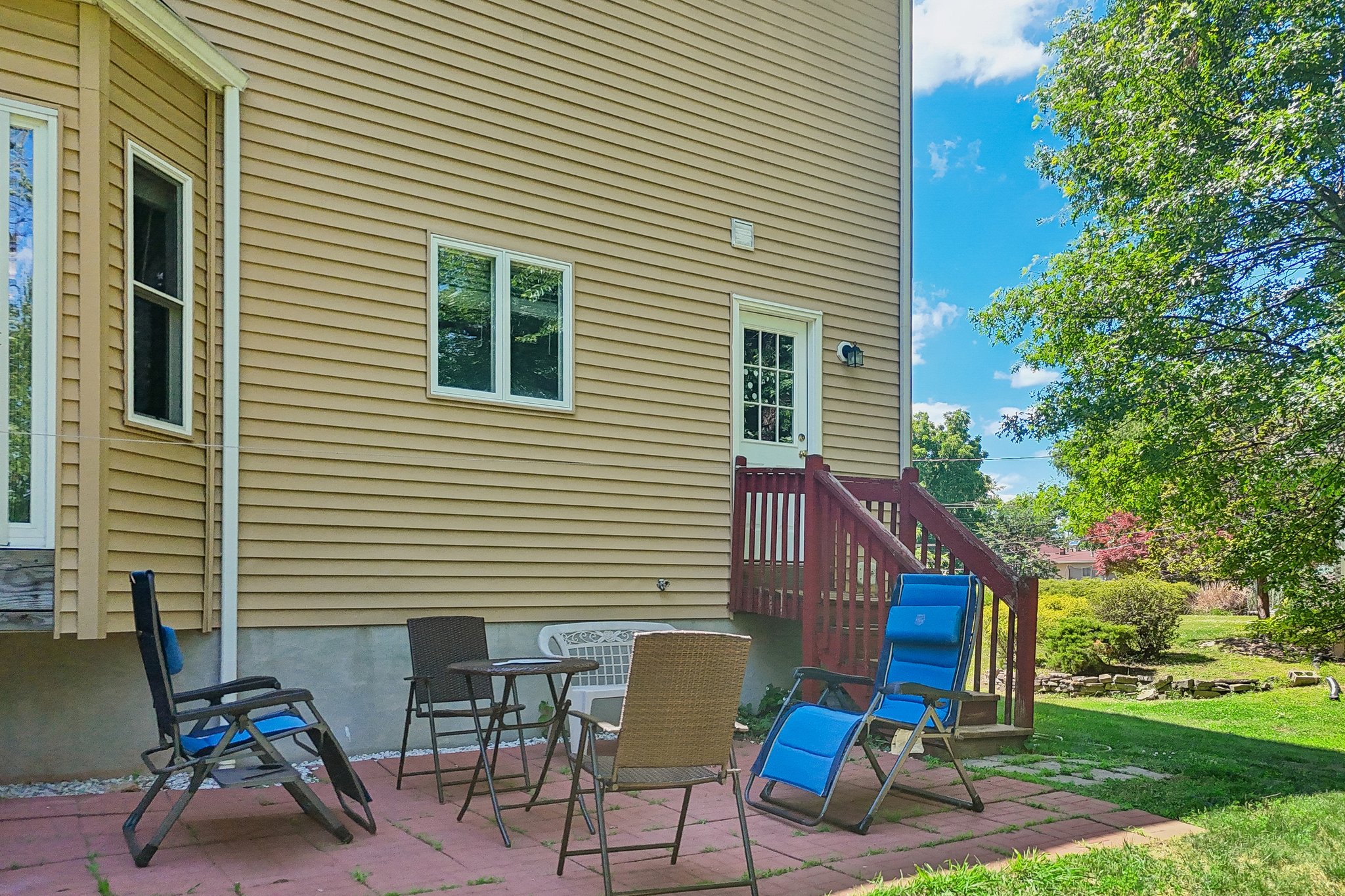 Willow Dr-S1506-061.jpg
