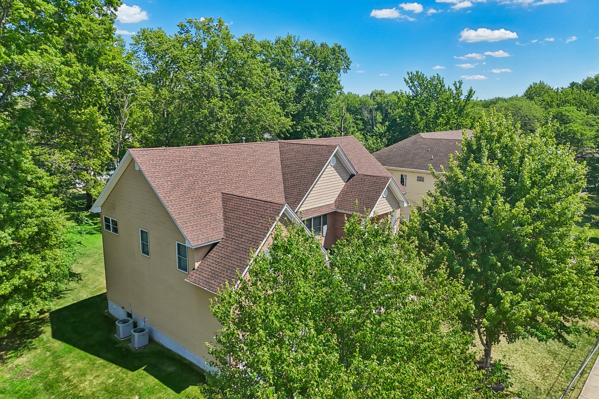 Willow Dr-S1506-068.jpg