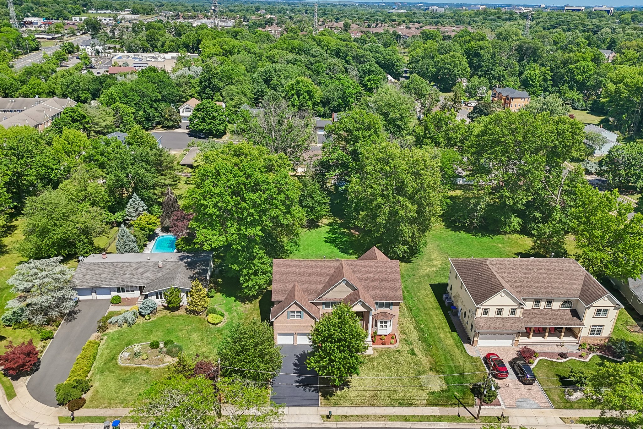 Willow Dr-S1506-070.jpg