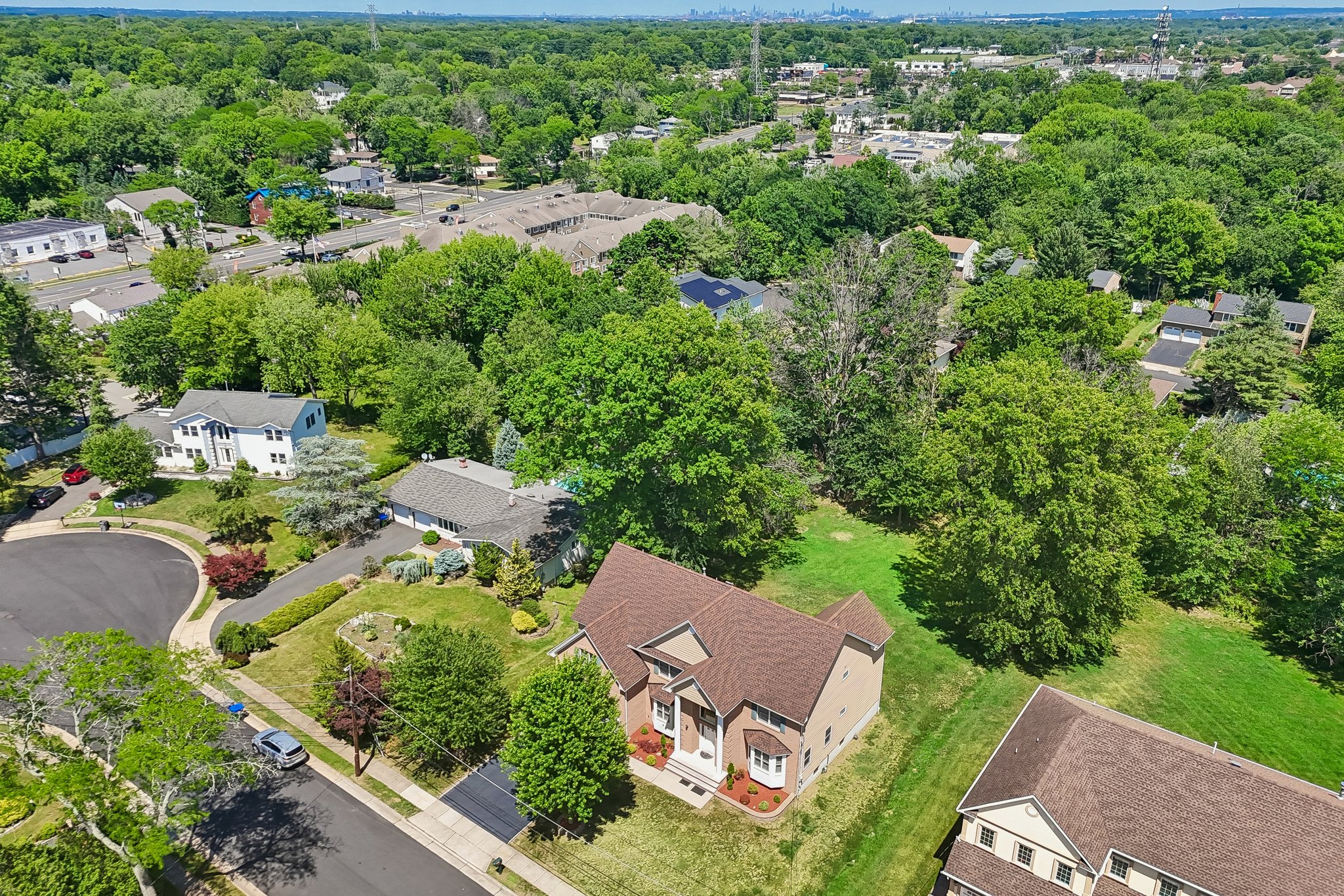 Willow Dr-S1506-072.jpg