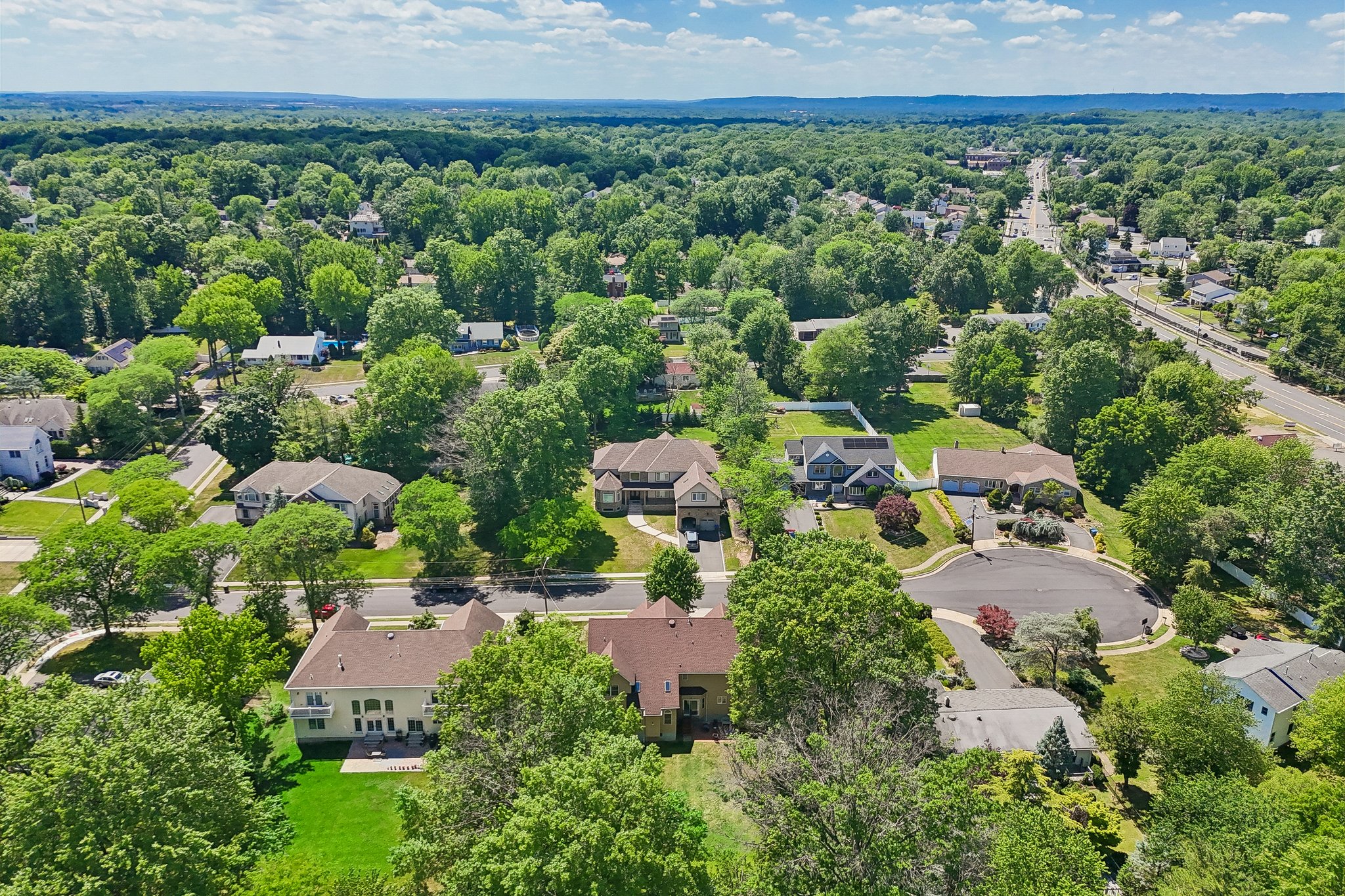 Willow Dr-S1506-074.jpg