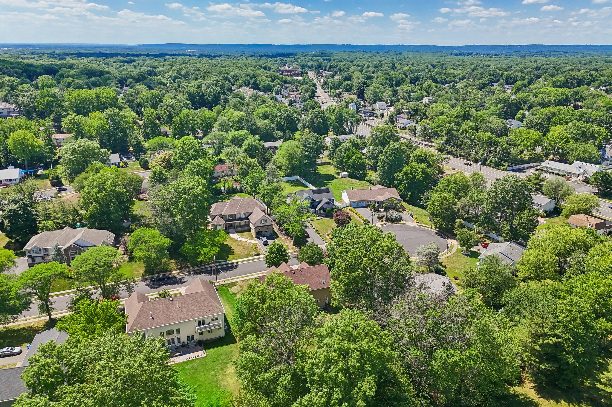 Willow Dr-S1506-075.jpg