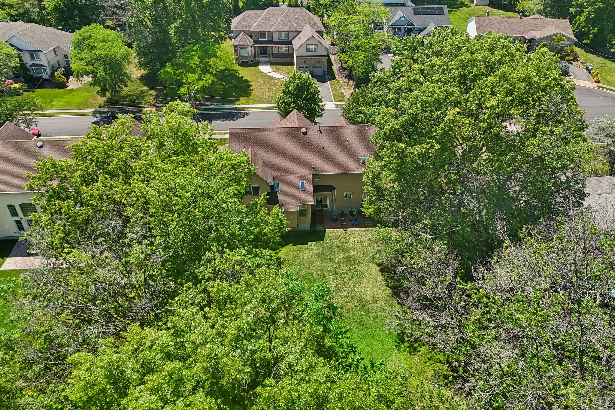 Willow Dr-S1506-077.jpg