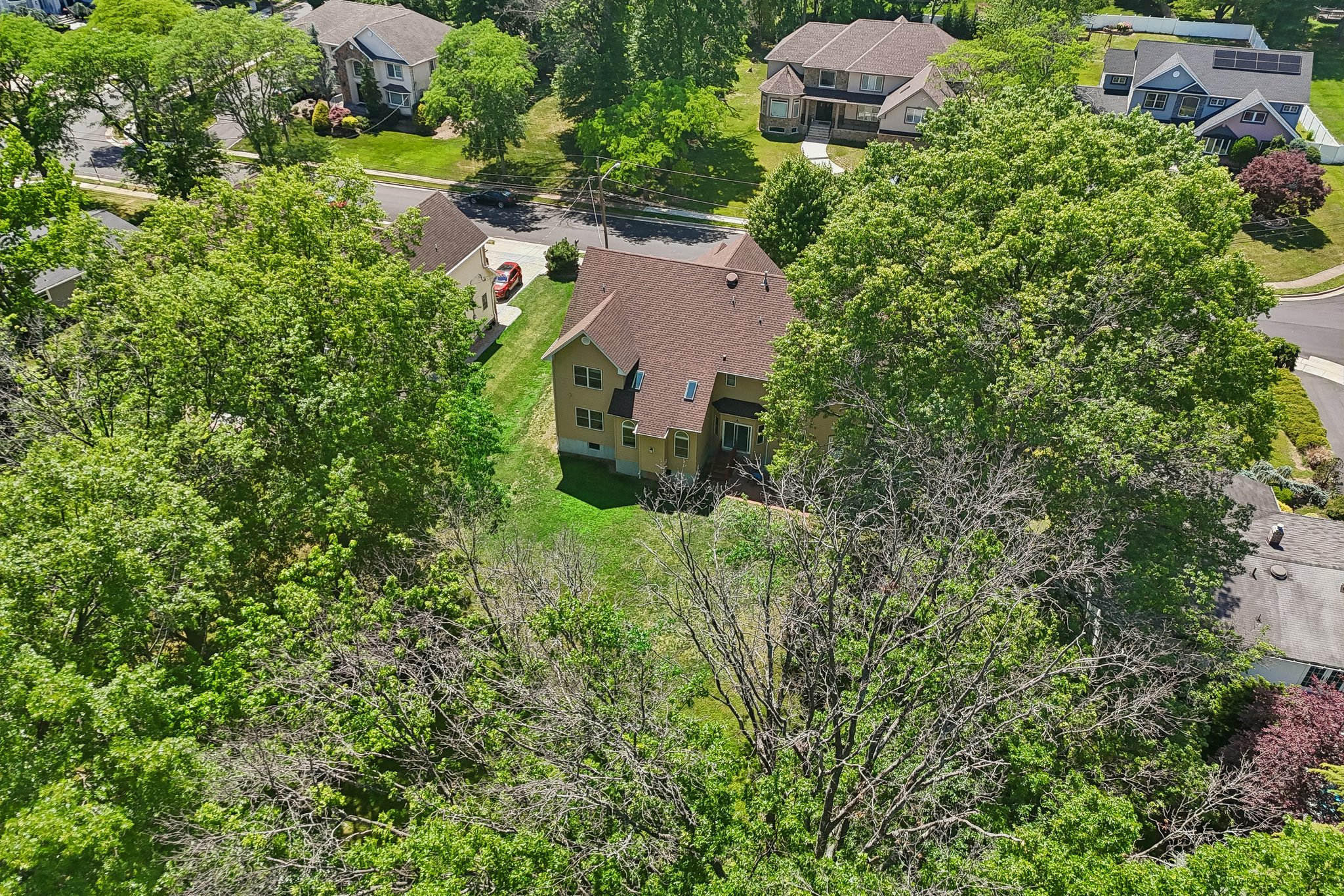 Willow Dr-S1506-078.jpg