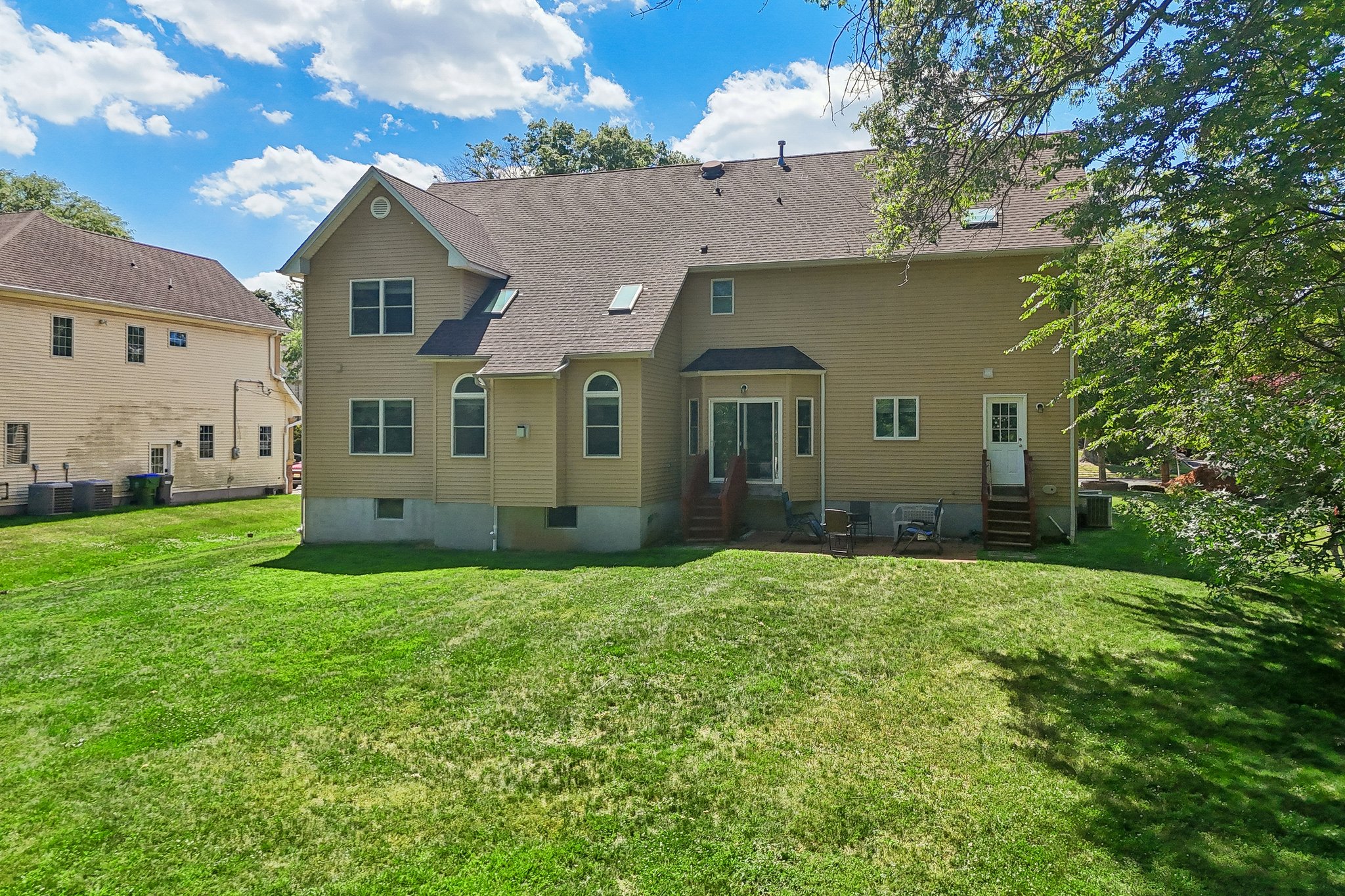 Willow Dr-S1506-083.jpg