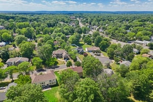 Willow Dr-S1506-075.jpg