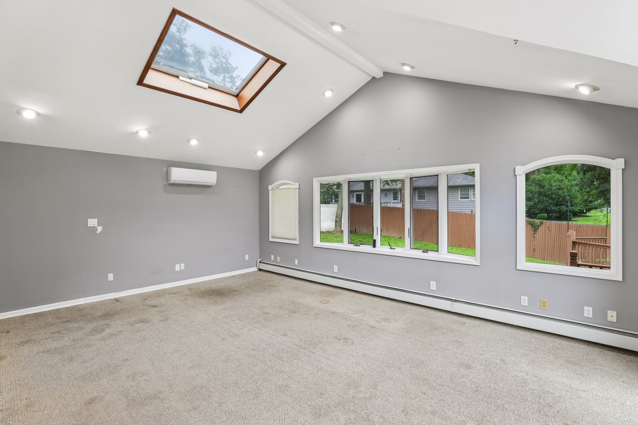 Winfield Dr-S2207-010.jpg