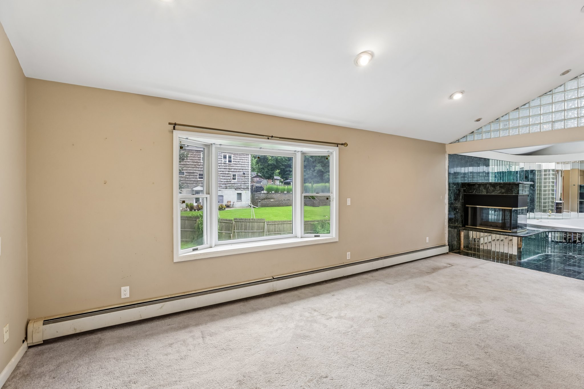 Winfield Dr-S2207-017.jpg
